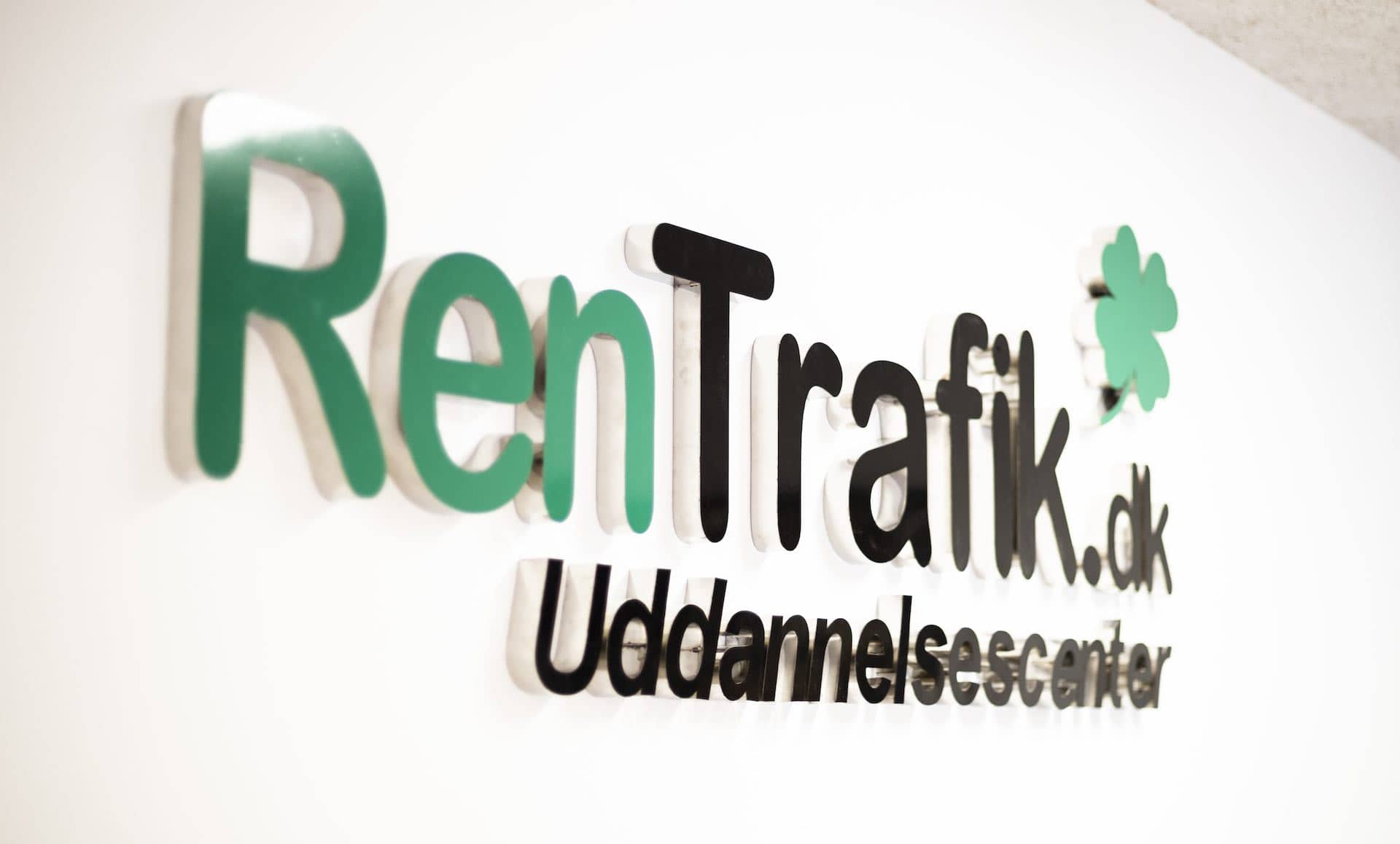 RenTrafik logo